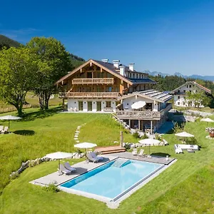 chiemsee-chalet.com-bavaria.com/
